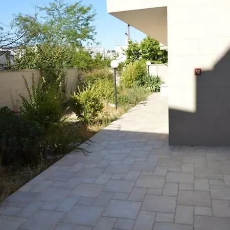 Noi & Trulli Apart Otel 2*